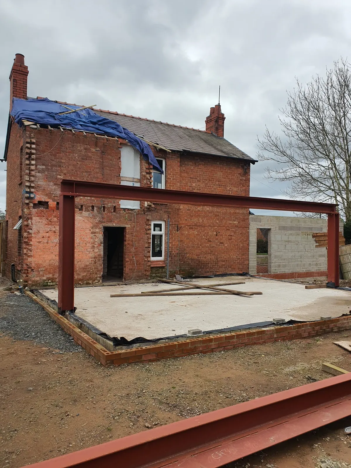 Steelwork for the extension