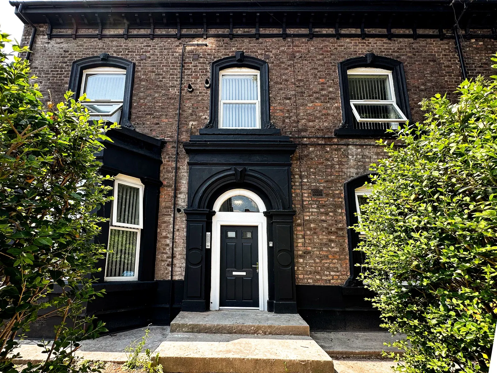 Property frontage and external upkeep