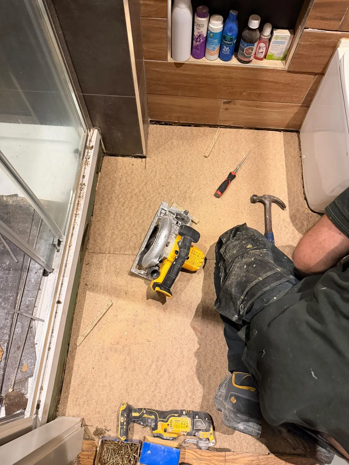 Replacement bathroom floor boarding