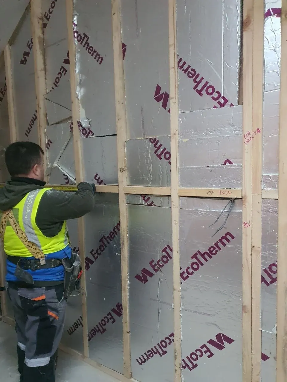 Measuring the timber framing